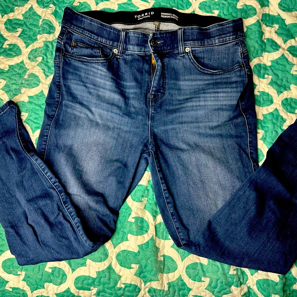 Never worn bombshell jeans